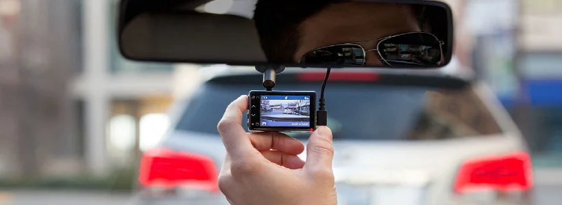 دوربین ثبت وقایع خودرو